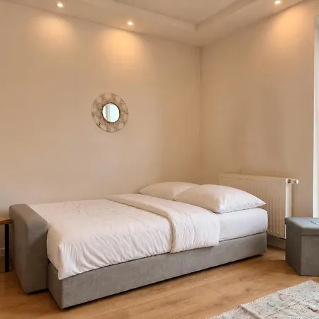 Apartman Bright & Cozy Riverside Free Parking Balcony Krakkó